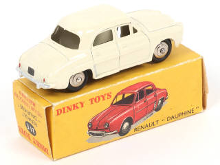 Lot 287 - DINKY TOYS (FRANCE) (1)