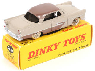 Lot 284 - DINKY TOYS (FRANCE) (1)