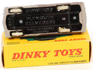 Lot 284 - DINKY TOYS (FRANCE) (1)
