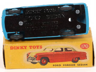Lot 191 - DINKY TOYS (GB) (1)