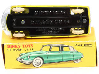 Lot 282 - DINKY TOYS (FRANCE) (1)