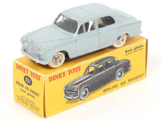 Lot 303 - DINKY TOYS (FRANCE) (1)
