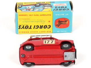 Lot 105 - CORGI TOYS (GB) (1)