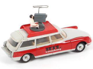 Lot 274 - DINKY TOYS (FRANCE) (1)