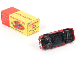 Lot 205 - DINKY TOYS (GB) (1)