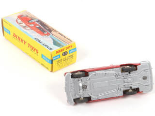 Lot 334 - DINKY TOYS (FRANCE) (1)