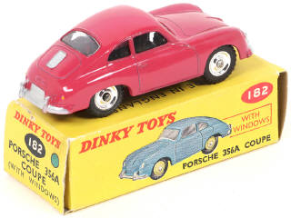 Lot 198 - DINKY TOYS (GB) (1)