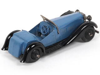Lot 163 - DINKY TOYS (GB) (1)