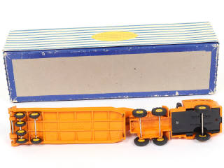 Lot 364 - DINKY TOYS (FRANCE) (1)