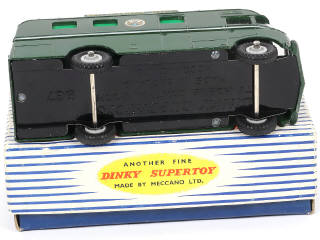 Lot 227 - DINKY TOYS (GB) (1)