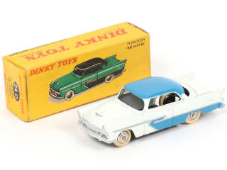 Lot 286 - DINKY TOYS (FRANCE) (1)