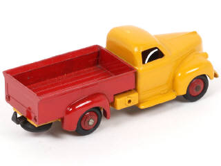 Lot 350 - DINKY TOYS (FRANCE) (1)