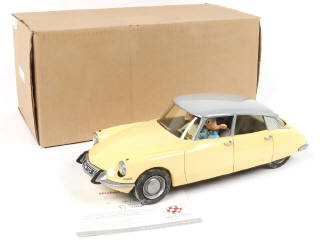 Lot 27 - AROUTCHEFF (FRANCE) (1)