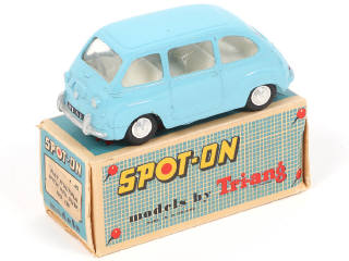 Lot 79 - SPOT-ON (GB) (1)