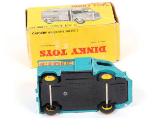 Lot 356 - DINKY TOYS (FRANCE) (1)