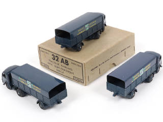 Lot 365 - DINKY TOYS (FRANCE) (1)