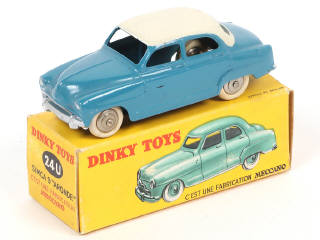 Lot 296 - DINKY TOYS (FRANCE) (1)
