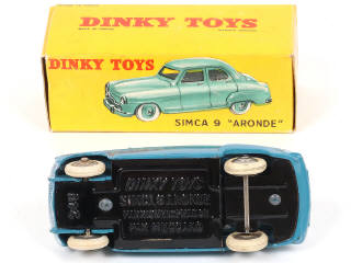 Lot 296 - DINKY TOYS (FRANCE) (1)