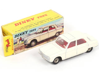 Lot 252 - DINKY TOYS (FRANCE) Série POCH (1)