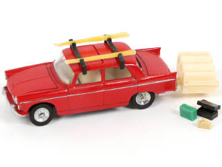 Lot 316 - DINKY TOYS (FRANCE) (1)