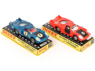 Lot 299 - DINKY TOYS (GB) (2)