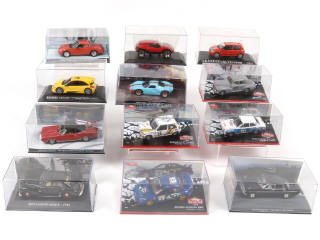 Lot 95 - DIVERS (12)