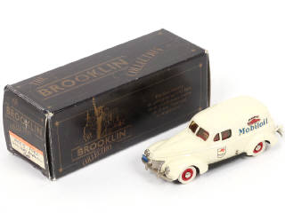 Lot 180 - BROOKLIN MODELS (GB) (1)