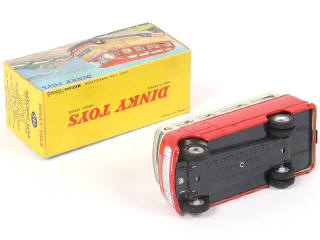 Lot 246 - DINKY TOYS (FRANCE) (1)