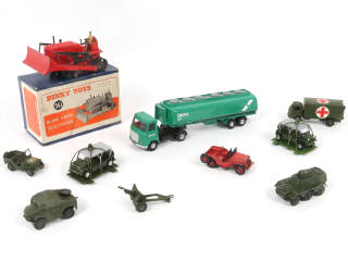 Lot 228 - DINKY TOYS (GB) (10)