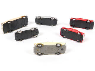 Lot 51 - DIVERS (6)