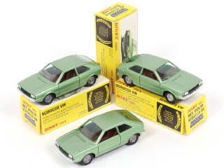 Lot 263 - DINKY TOYS (FRANCE) (3)