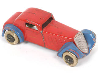 Lot 233 - DINKY TOYS (FRANCE) (1)