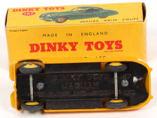 Lot 208 - DINKY TOYS (GB) (1)