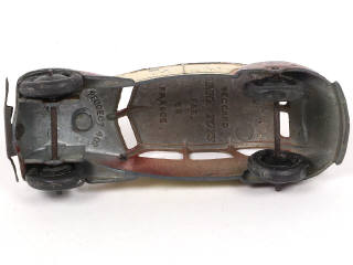 Lot 240 - DINKY TOYS (FRANCE) (1)