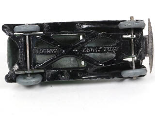 Lot 238 - DINKY TOYS (FRANCE) (1)