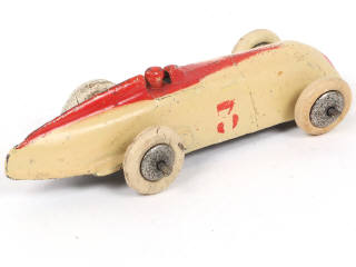 Lot 234 - DINKY TOYS (FRANCE) (1)