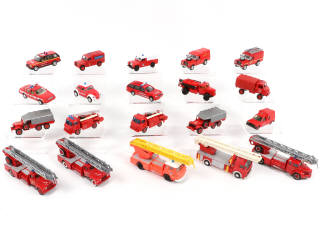 Lot 150 - DIVERS (20)