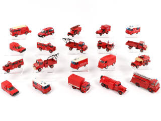 Lot 154 - DIVERS (20)