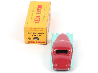 Lot 261 - DINKY TOYS (GB) (1)