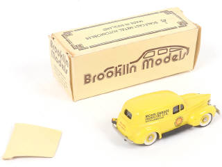 Lot 203 - BROOKLIN MODELS (GB) (1)