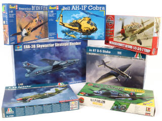 Lot 37 - DIVERS (7)