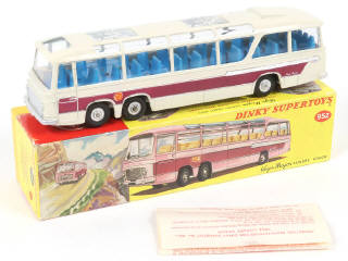 Lot 265 - DINKY TOYS (GB) (1)