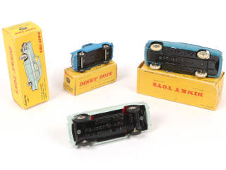 Lot 229 - DINKY TOYS (FRANCE) (3)