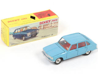 Lot 217 - DINKY TOYS (FRANCE) (1)