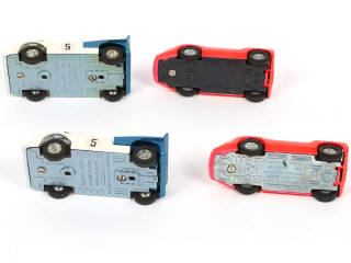 Lot 261 - DINKY TOYS (GB) (4)