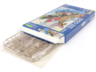 Lot 10 - REVELL (USA) (6)