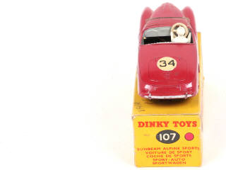 Lot 232 - DINKY TOYS (GB) (1)