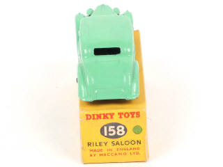 Lot 235 - DINKY TOYS (GB) (1)