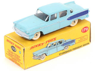 Lot 237 - DINKY TOYS (GB) (1)