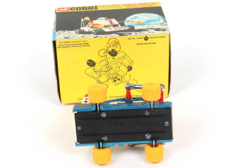 Lot 160 - CORGI TOYS (GB) (1)